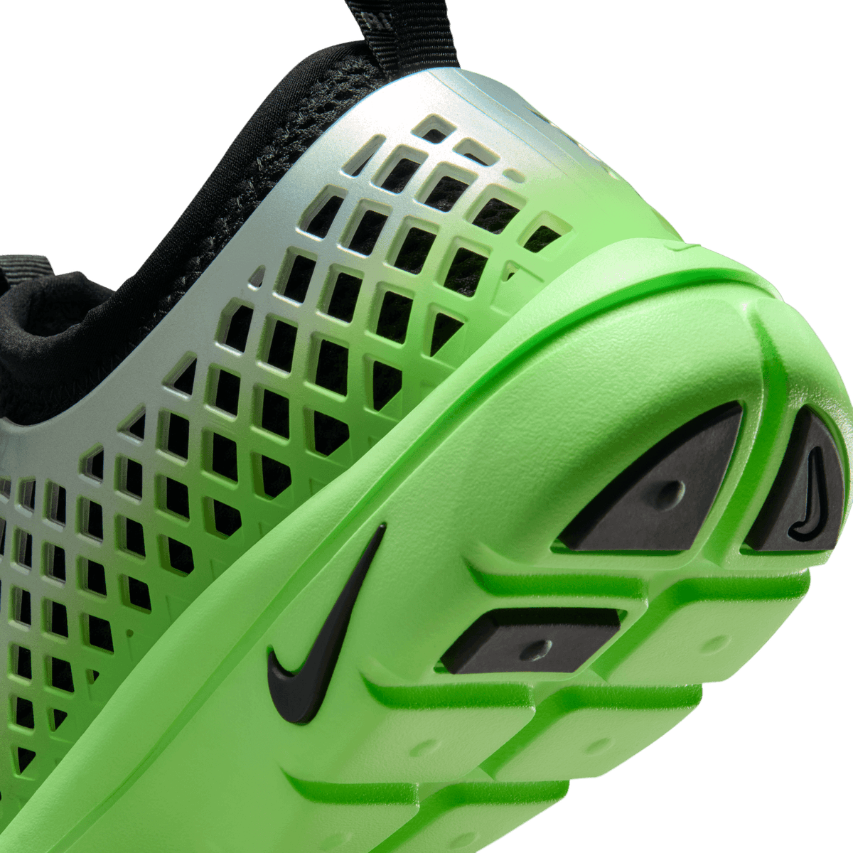 Wmns Rejuven8 Run SP 'Voltage Green'