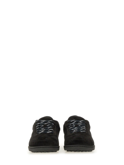 A.P.C. Unisex Sneaker "Moe"
