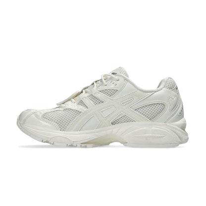 '+ KIMHĒKIM GEL-Nimbus 10.1 'Off White'