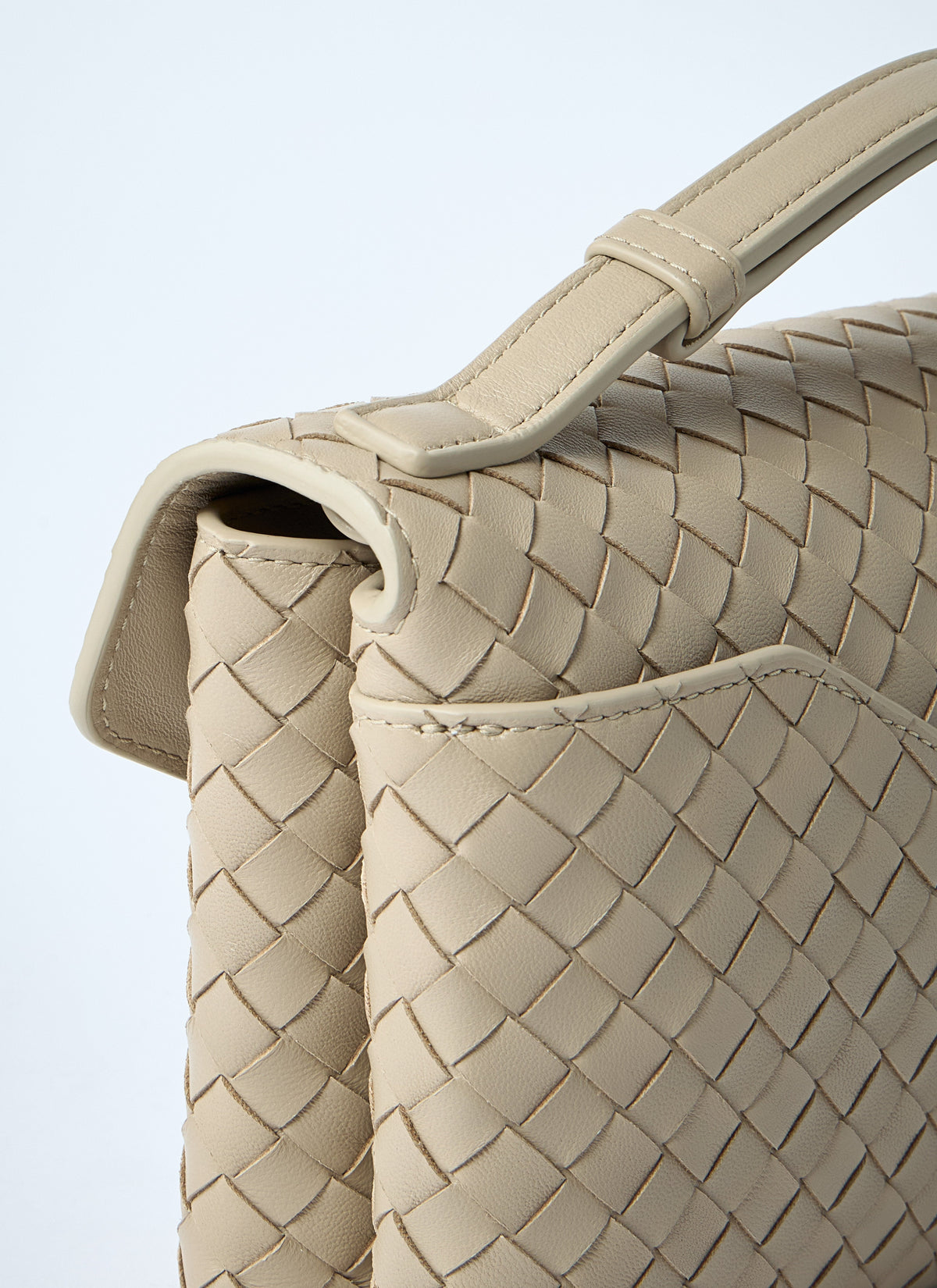 Bottega Veneta Women Knot Lock Handbag