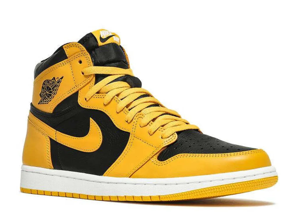 Nike Air Jordan 1 Retro High OG First in Flight Women's Shoes