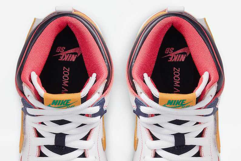 Nike SB Dunk High Shoes